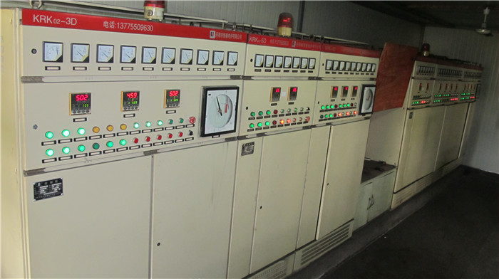 退火爐控制室